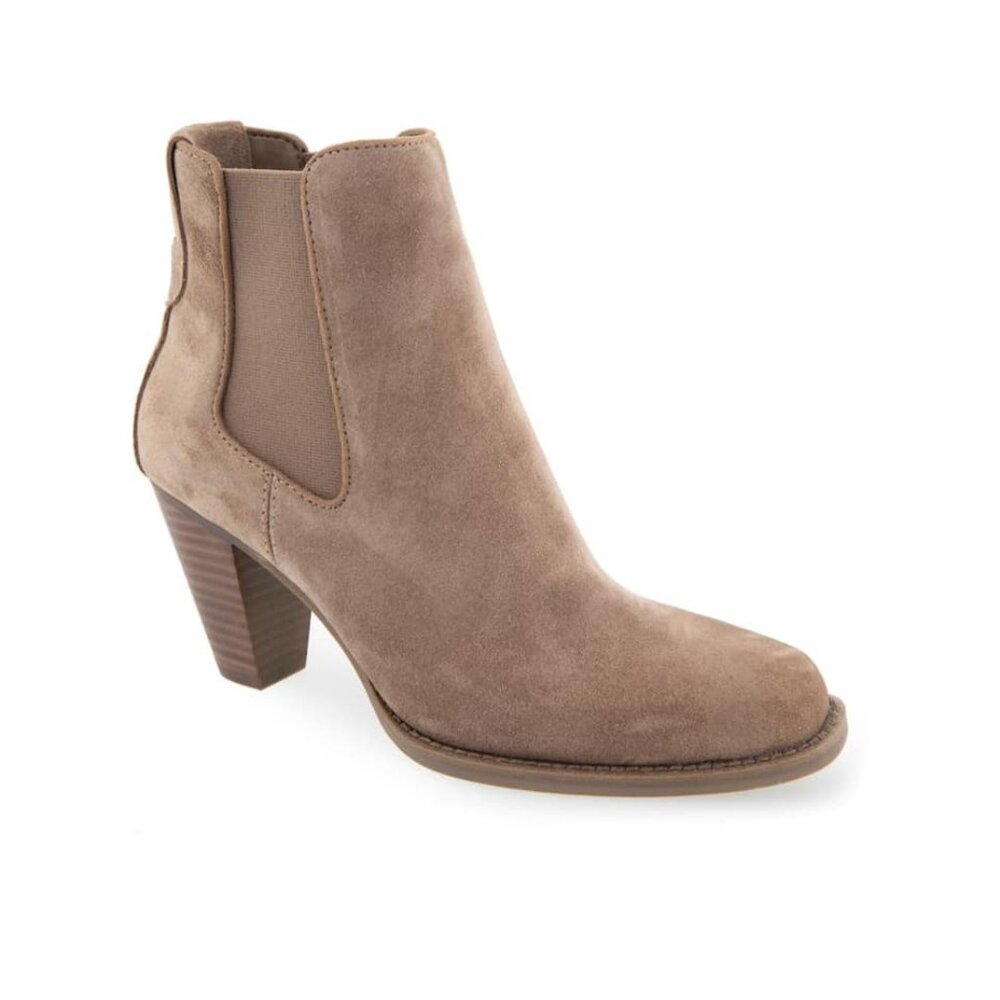 NIB Aerosoles Suede Booties - Size 7